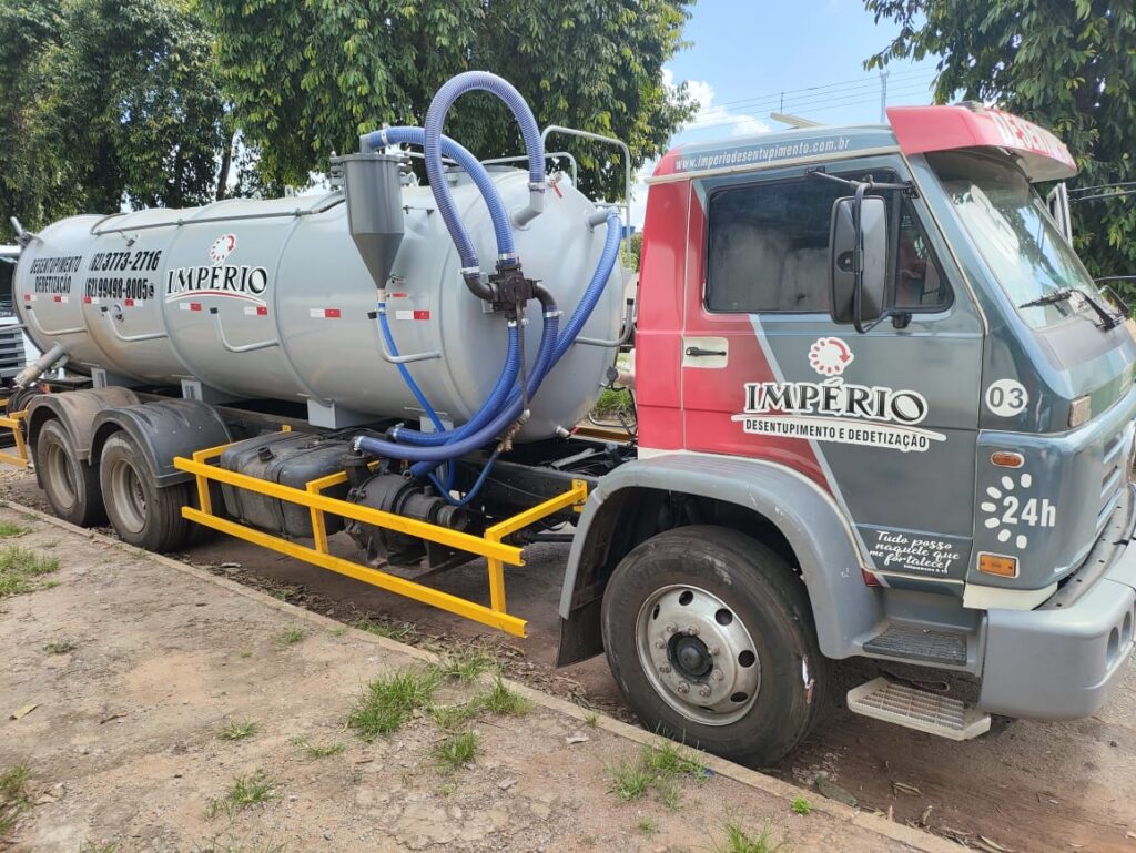 serviço de desentupidora em goiania